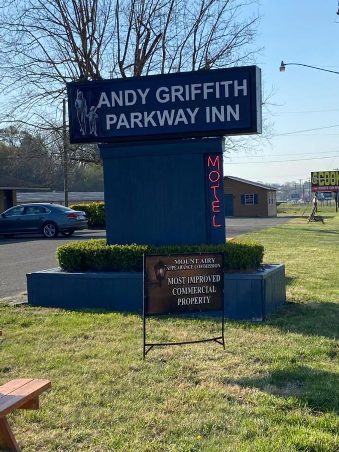 Andy Griffith Parkway Inn ماونت إيري المظهر الخارجي الصورة