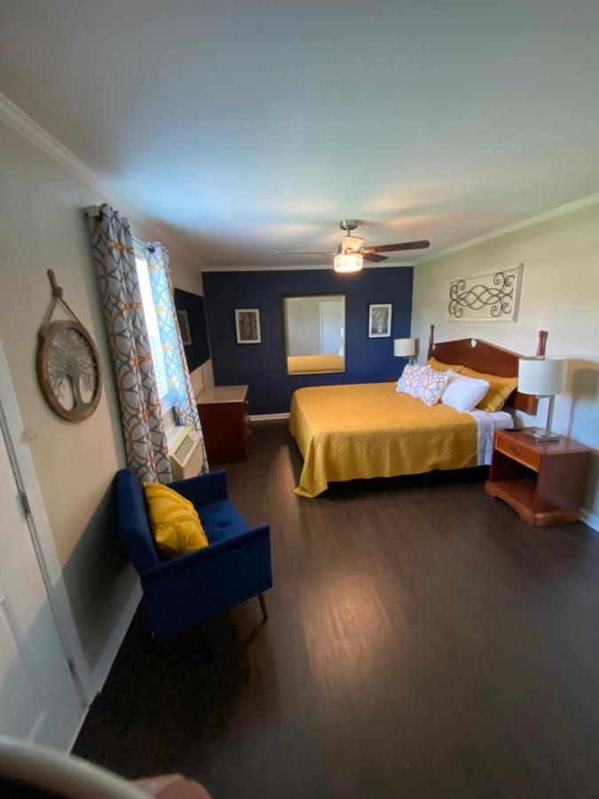 Andy Griffith Parkway Inn ماونت إيري المظهر الخارجي الصورة